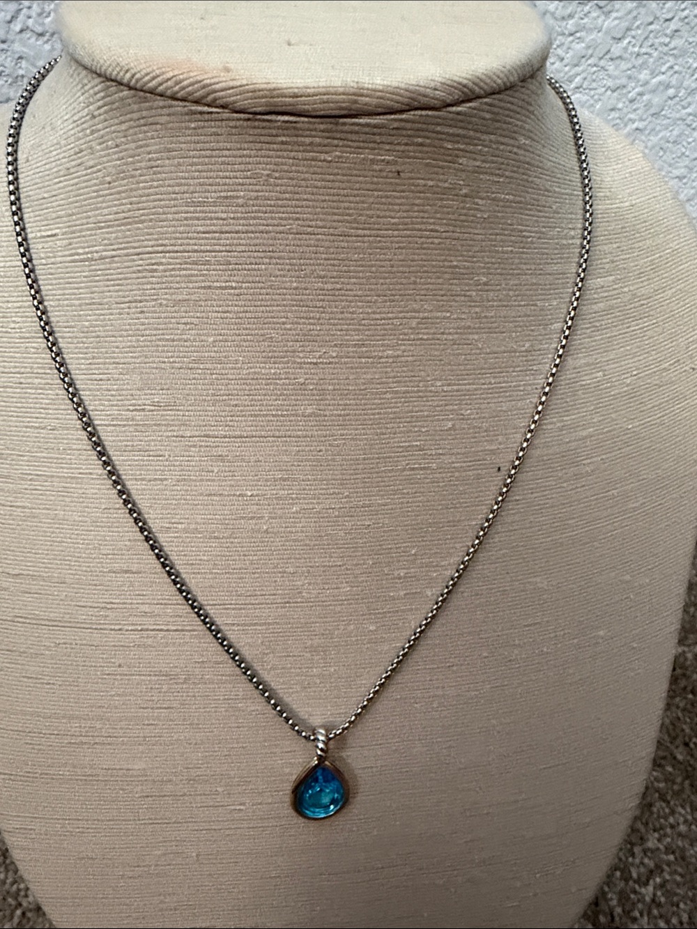 DY Silver Necklace with Blue Teardrop Pendant - Women's Jewelry